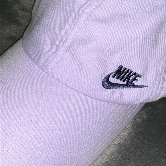 lavender nike hat